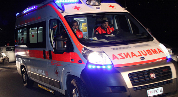 Ambulanza in servizio di notte