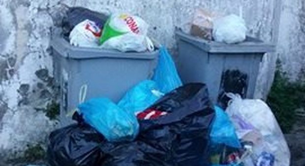 Marano ancora nella morsa dei rifiuti: ultimatum del Comune alla ditta