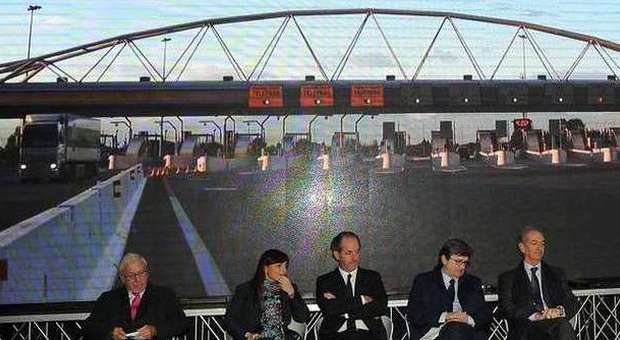 Inaugurato il nuovo ponte sul Piave: 8 mesi d'anticipo e la terza corsia va