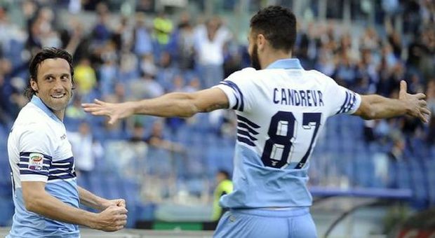 Lazio, niente fuga sulla Roma: con il Chievo finsce 1-1