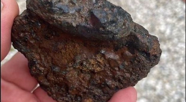 Il pezzo di meteorite