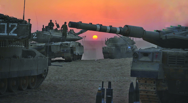 Israele entra a Gaza, blitz «su larga scala». Netanyahu parla alla nazione: «Li sradicheremo»
