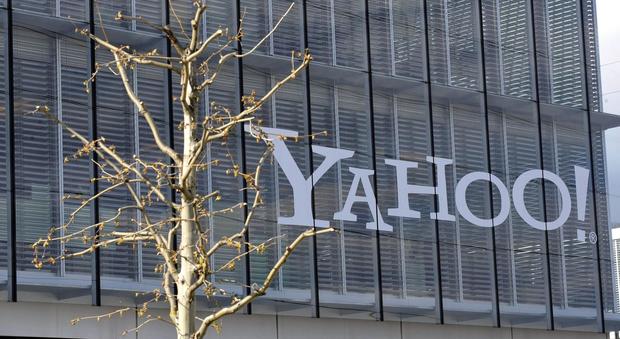 Attacco hacker a Yahoo, violate 500 milioni di persone. Mail e dati personali a rischio