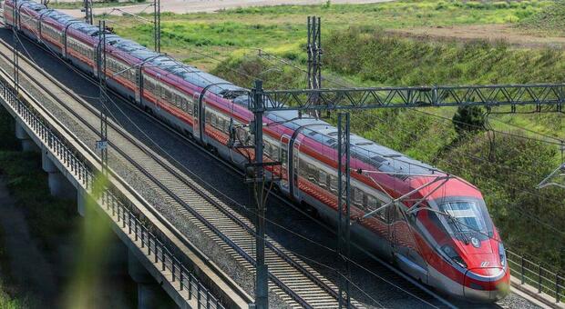 Alta Velocità, Rfi: nel 2026 Napoli-Bari in due ore. E 20 treni ogni ora