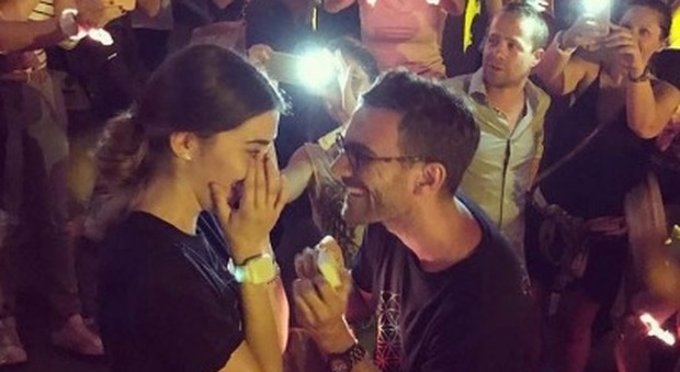Coldplay, al concerto "scatta" la proposta di matrimonio