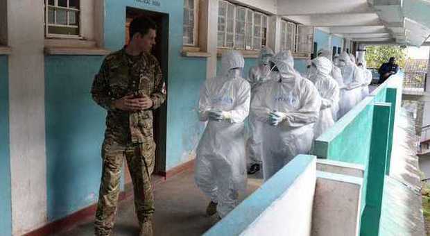 Ebola, medico a casa in treno: ora è in quarantena in Valle d'Aosta