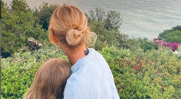 Aelssia Marcuzzi e la figlia Mia (Instagram)
