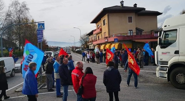 La protesta a Mel di Borgo Valbelluna