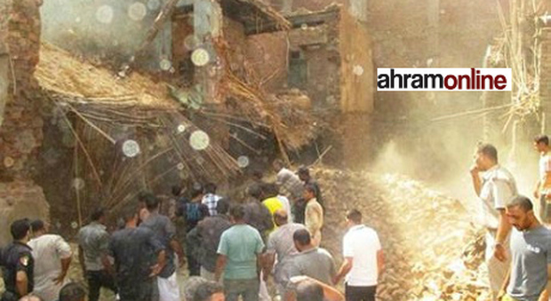 Egitto, crolla palazzina di 3 piani: 7 morti, 4 sono bambini