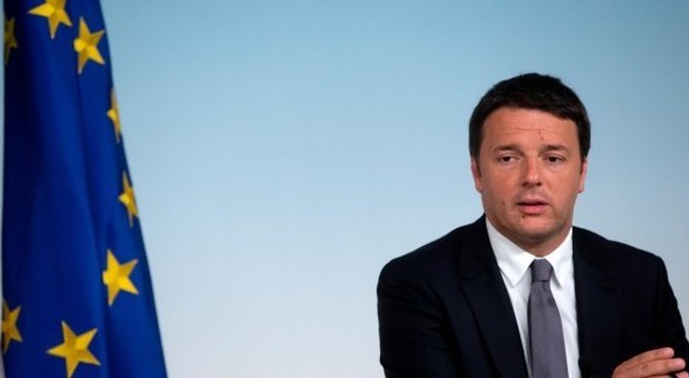 Ue, Renzi: «Risolvere questione immigrazione dalla Libia o Mediterraneo un cimitero»