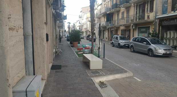 Via Principe Umberto, a Porto Sant'Elpidio tocca rimettere mano alla strada: ma sui fondi è scontro in Consiglio