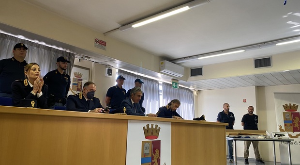 Droga, armi e vincite sospette: sequestri e indagini della polizia a Frosinone