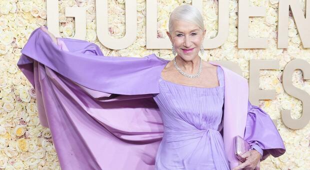 Helen Mirren regina del red carpet ai Golden Globes: i look delle star e le pagelle