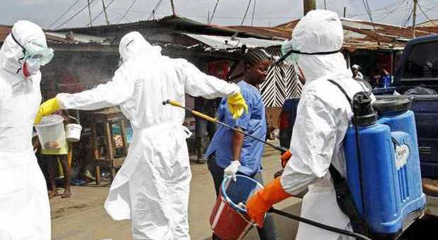 Ebola, l'Ue si mobilita: «Ma nessun pericolo dall'immigrazione»