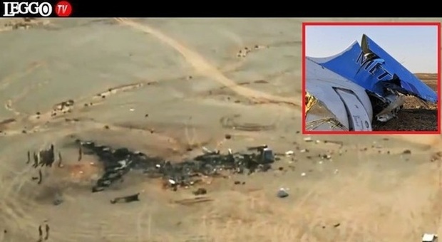 "L'aereo russo disintegrato in volo": bomba o cedimento? -Guarda