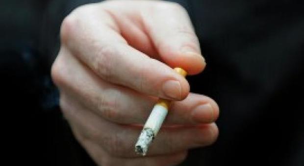 Milano, nega una sigaretta: accoltellato in centro da un nordafricano