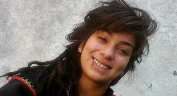 Argentina, cadavere di una sedicenne davanti all'ospedale: era stata stuprata e torturata