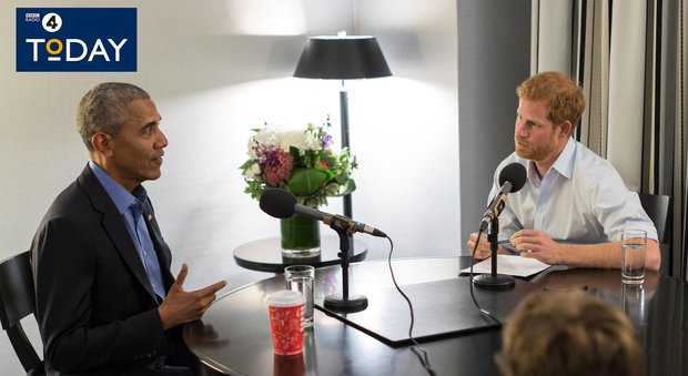 Harry intervista Obama: «Slip o boxer?». E lui lancia una stoccata a Trump