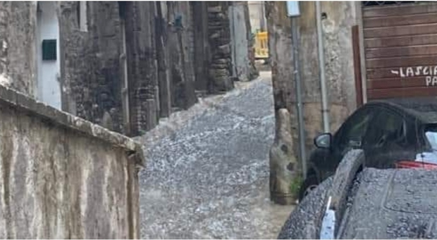 Bomba d'acqua a Tivoli, strade come torrenti: ecco le zone più colpite dal temporale