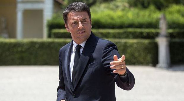 Grecia, Renzi a Bruxelles: "Non ci sono le condizioni per discutere del debito"