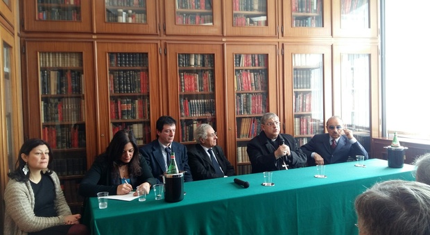 Emeroteca Tucci, la presentazione della mostra "Due secoli di stampa cattolica in Campania", curata dall'UCSI