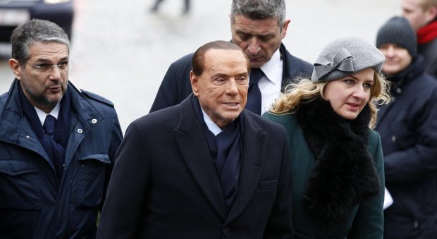 Berlusconi, il New deal: «Ai poveri ci penserò io»