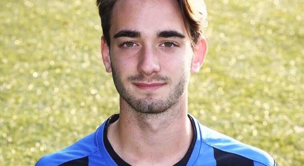 Andrea Rinaldi, calciatore dell'Atalanta, morto a 19 anni: stroncato da un aneurisma cerebrale