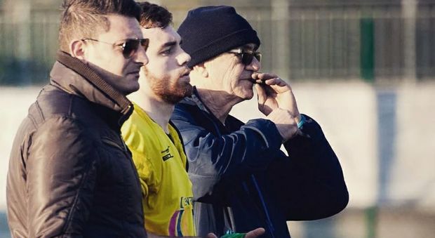 Il dg Stefano Zangrillo insieme all'attaccante Stefano Di Florio e al mister Alessandro Rosolino