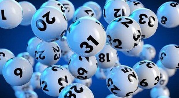 Lotto, le estrazioni del 24 novembre e i numeri vincenti del Superenalotto