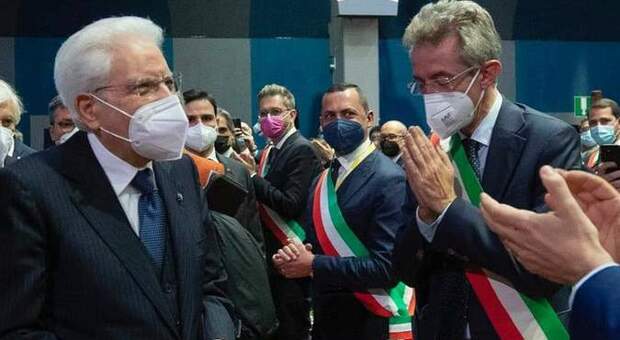 Mattarella bis, Manfredi esulta per la rielezione: blindato il patto per Napoli salva-debiti
