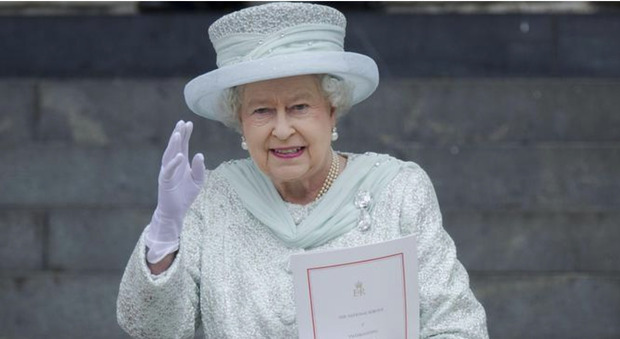 La regina Elisabetta, nonostante i problemi di mobilità, sarà presente al compleanno di Lilibet