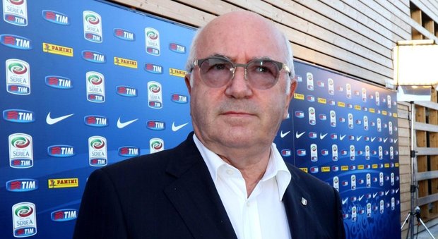 Figc, Tavecchio: «E' inevitabile ridurre il format dei campionati»