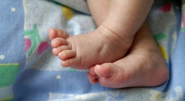 Non c'è posto in ospedale: muore neonata. Lo sdegno di Mattarella: "Sono incredulo"