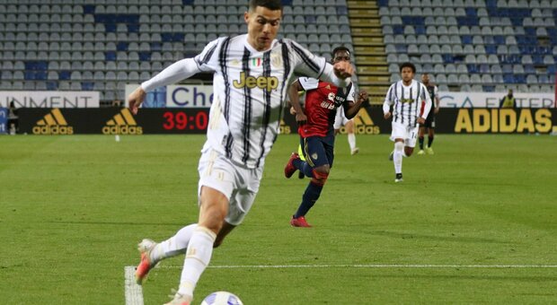 Pagelle Cagliari-Juve, Joao Pedro fantasma, Ronaldo impressionante