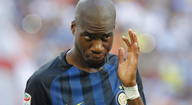L'Inter paga dazio al fair play finanziario: Joao Mario, Gabigol e Kondogbia fuori lista