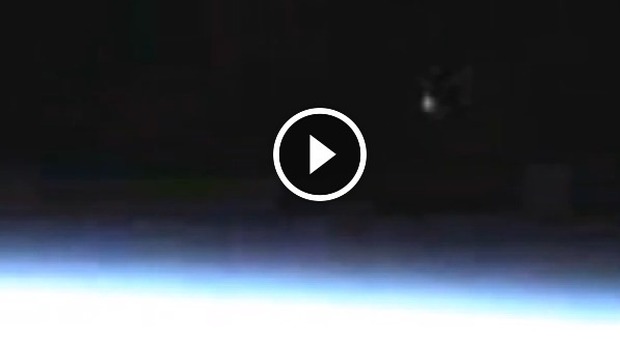 La Nasa chiude il live streaming «Hanno visto gli Ufo e lo nascondono»