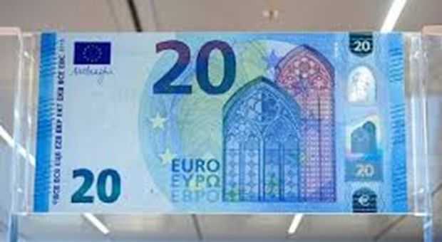 Debutta la nuova banconota da 20 euro