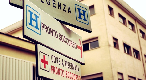 Napoli. Dottoressa aggredita al pronto soccorso dell'ospedale di Acerra