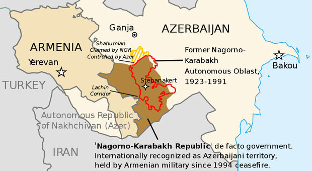 Guerra Armenia-Azerbaigian, cosa succede e perché si combatte: il ruolo dell'enclave del Nagorno Karabakh