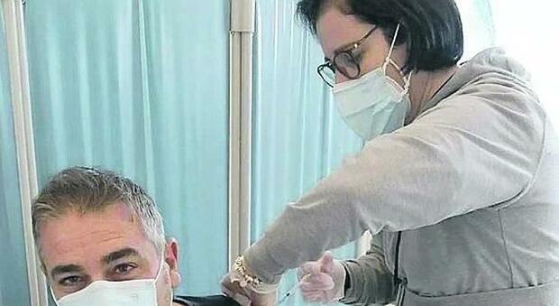 No-vax, lista lunga al Moscati, sospesi altri otto dipendenti
