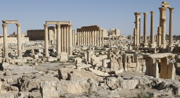 Palmira, la Russia invia 350 sminatori per salvare il sito archeologico