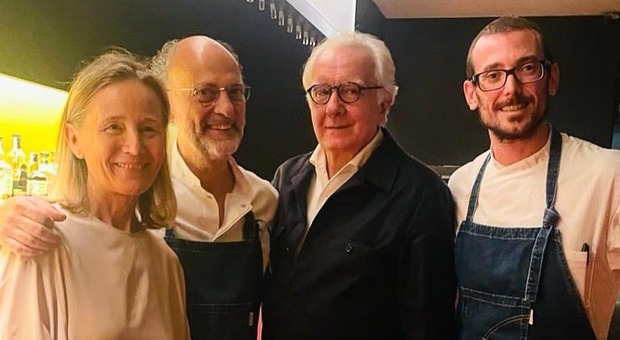 Senigallia, il guru della cucina francese Ducasse a cena da chef Moreno Cedroni