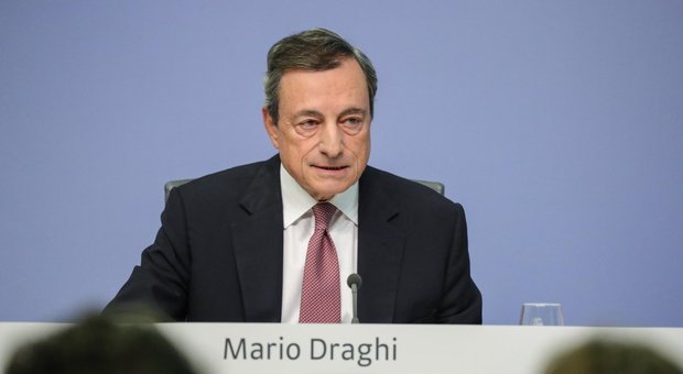 Draghi bacchetta l'Italia: «Le parole del governo fanno danni»