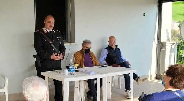 Carabinieri: incontro al centro anziani per prevenire le truffe