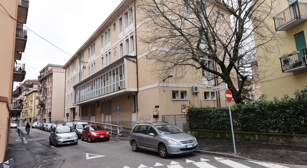 Treviso. Ascensore trappola nella sede Usl: due donne bloccate al terzo piano