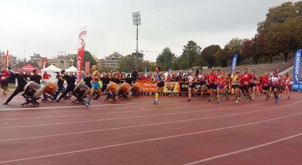 Festa all'Arena Civica per l'Ekirun, la maratona giapponese con 1300 runner al via