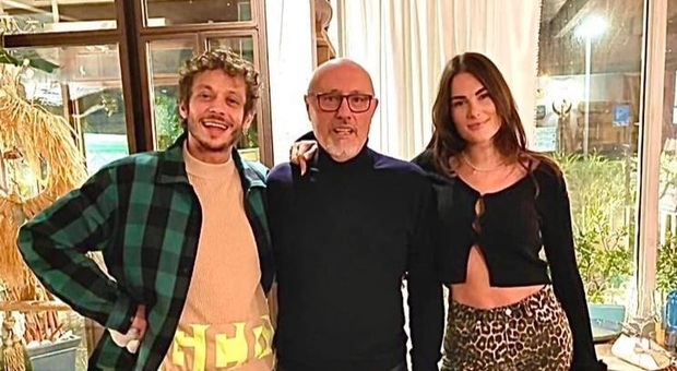 Metti una sera a cena con Valentino Rossi e Francesca Sofia, Cile's: «È sempre un piacere»