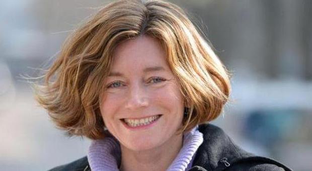 Natalie Nougayrède passa al Guardian, nuova vita per l'ex direttrice di Le Monde