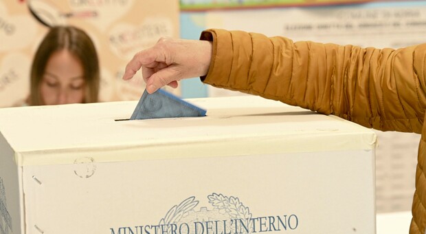 Adria verso il ballottaggio: Fratelli d'Italia per Bobo, il Pd resta alla finestra