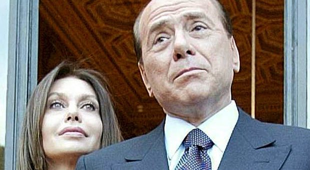 Veronica Lario non ci sta: "Per Berlusconi rinunciai alla carriera". E rivuole i soldi del mantenimento